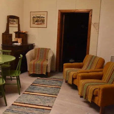 Granny's House 20 Min From Koli 롯지 Tuopanjoki